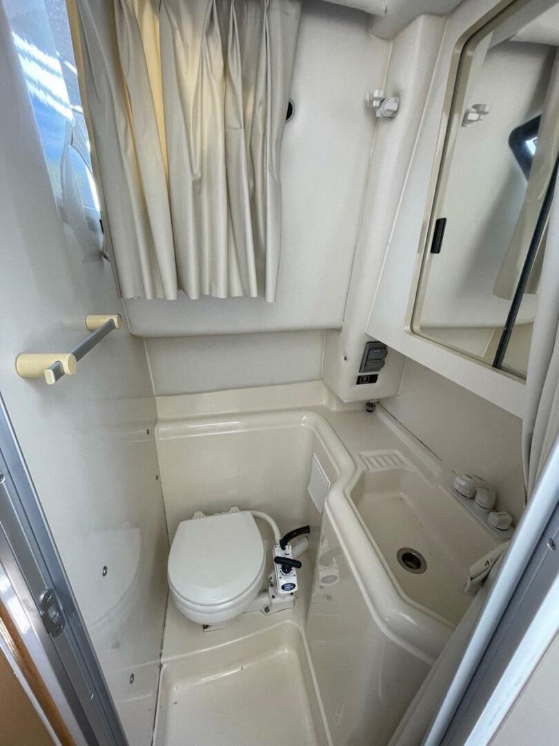 Bayliner-2858 Cierra Command Bridge 2000 -Essex-Maryland-United States-4169783 | Thumbnail