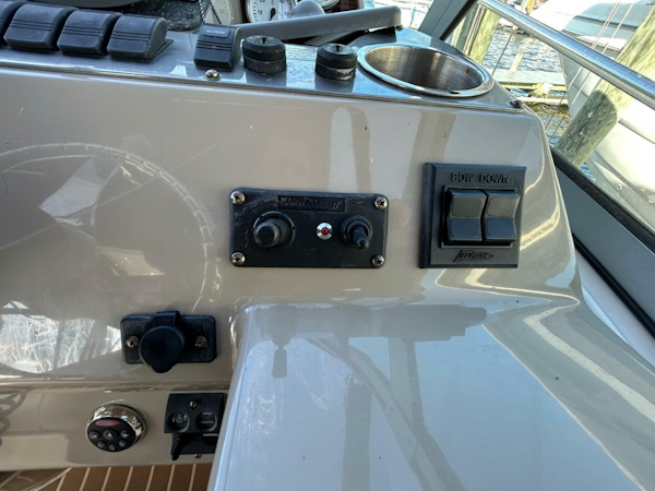 Larson-Cabrio 310 2008-SEA-RENITY Essex-Maryland-United States-4168806