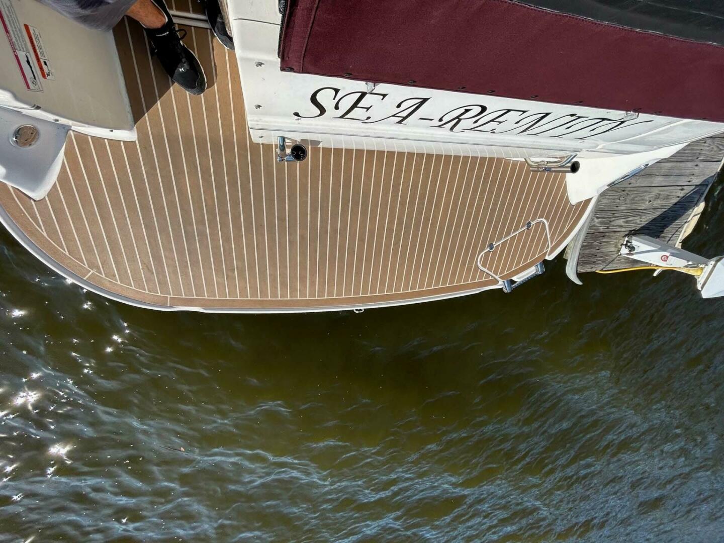 Larson-Cabrio 310 2008-SEA-RENITY Essex-Maryland-United States-4168831 | Thumbnail