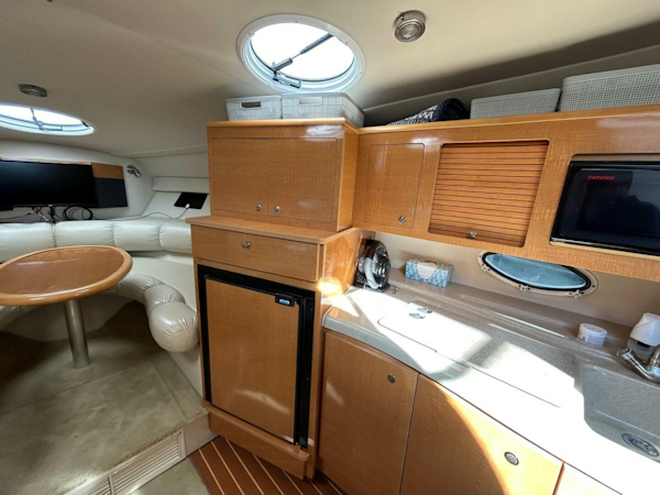 Larson-Cabrio 310 2008-SEA-RENITY Essex-Maryland-United States-4168812