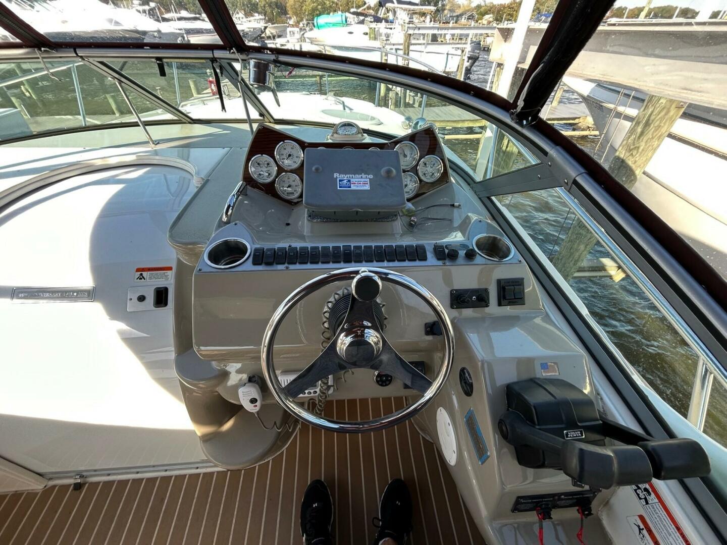 Larson-Cabrio 310 2008-SEA-RENITY Essex-Maryland-United States-4168803 | Thumbnail