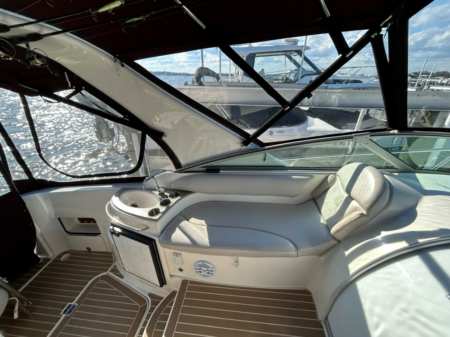 Larson-Cabrio 310 2008-SEA-RENITY Essex-Maryland-United States-4168800 | Thumbnail