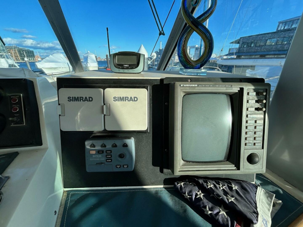 Bertram-Motor Yacht 1986-Lorelie Essex-Maryland-United States-4168221