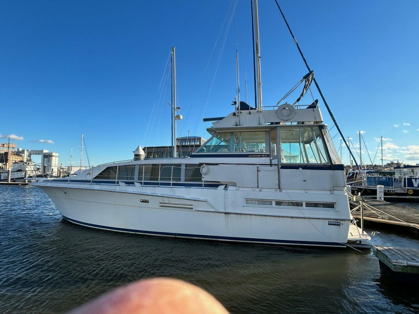 Bertram-Motor Yacht 1986-Lorelie Essex-Maryland-United States-4168199 | Thumbnail