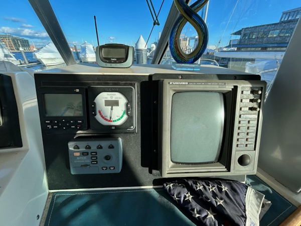 Bertram-Motor Yacht 1986-Lorelie Essex-Maryland-United States-4168224