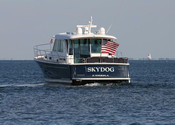 Sabre-48 Salon Express 2017-SKYDOG Saint Petersburg-Florida-United States-4132271