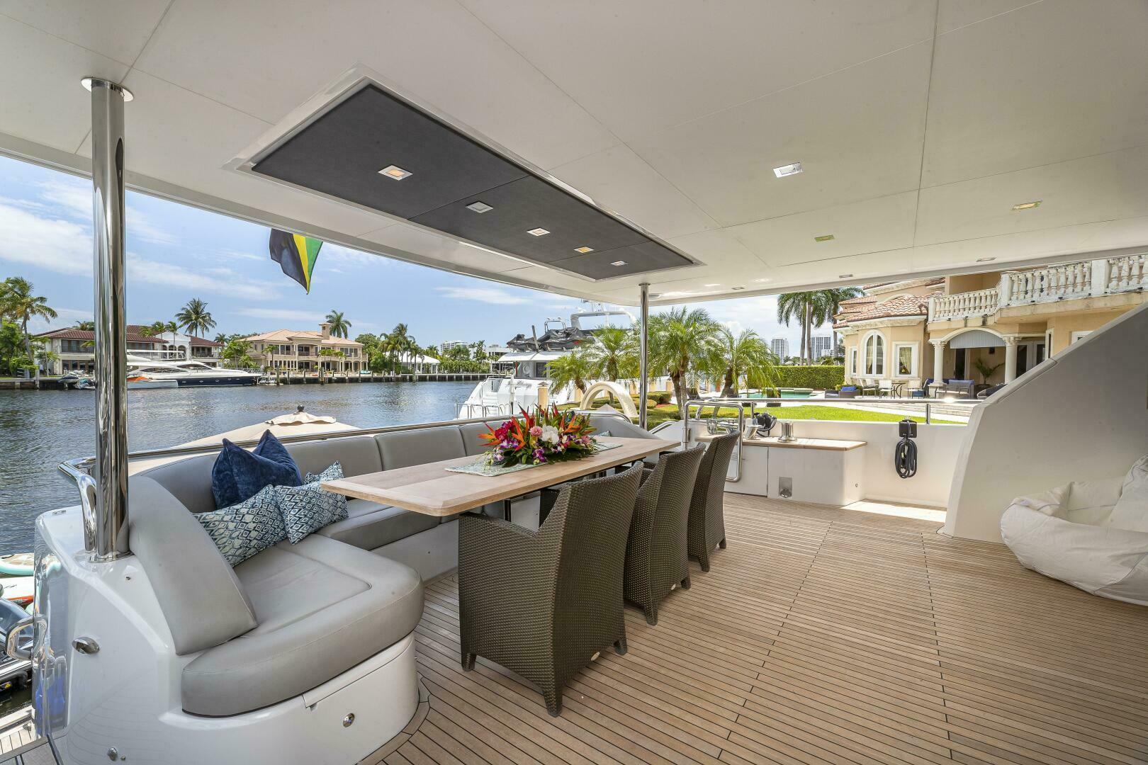 Princess-32M 2012-Beachfront II Nassau-Bahamas-2012 Princess 104  Cockpit dining and seating-4133533 | Thumbnail