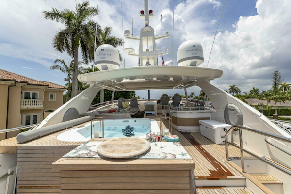 Princess-32M 2012-Beachfront II Nassau-Bahamas-2012 Princess 104  Flybridge hottub-4133529