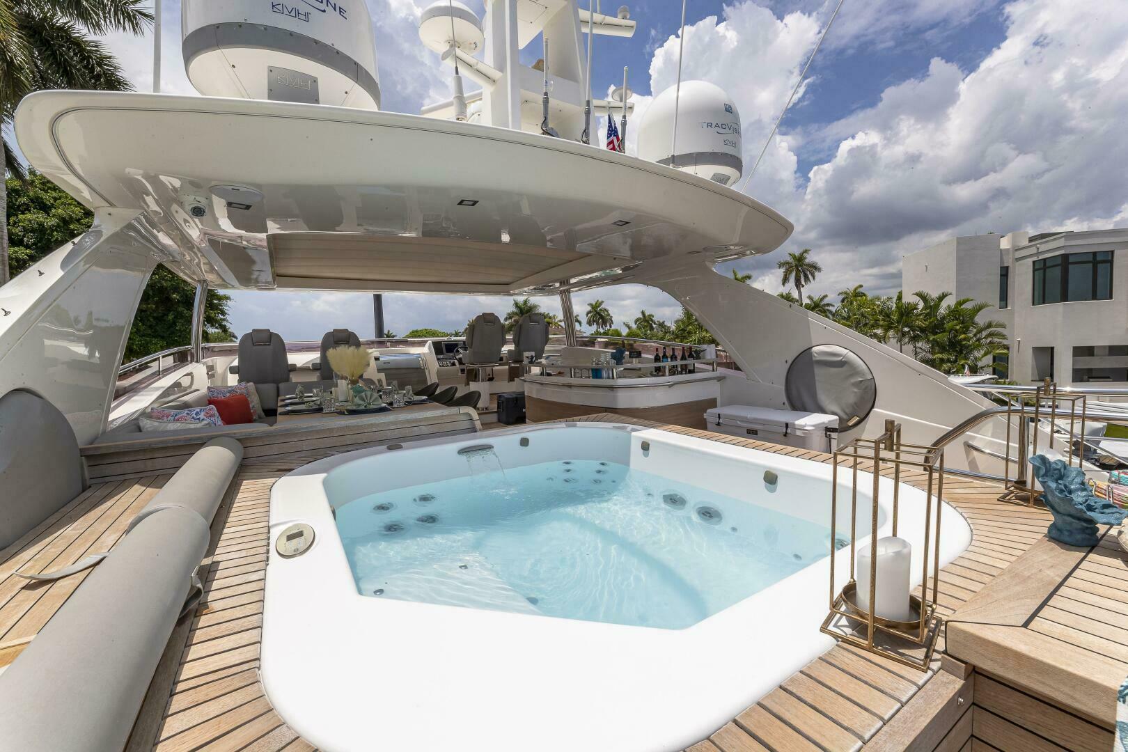 Princess-32M 2012-Beachfront II Nassau-Bahamas-2012 Princess 104  Flybridge hottub-4133528 | Thumbnail