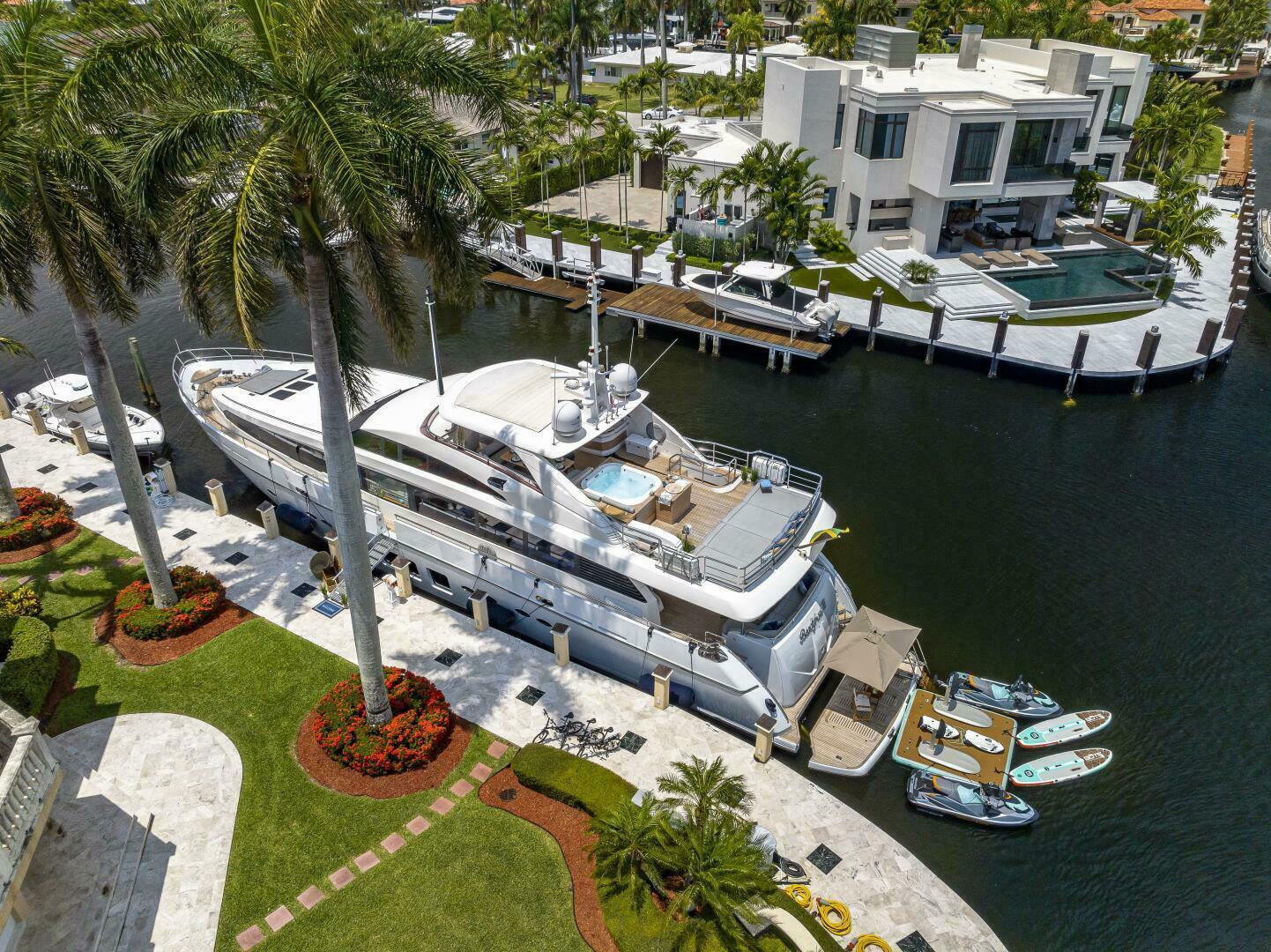 Princess-32M 2012-Beachfront II Nassau-Bahamas-2012 Princess 104  Profile-4133559 | Thumbnail