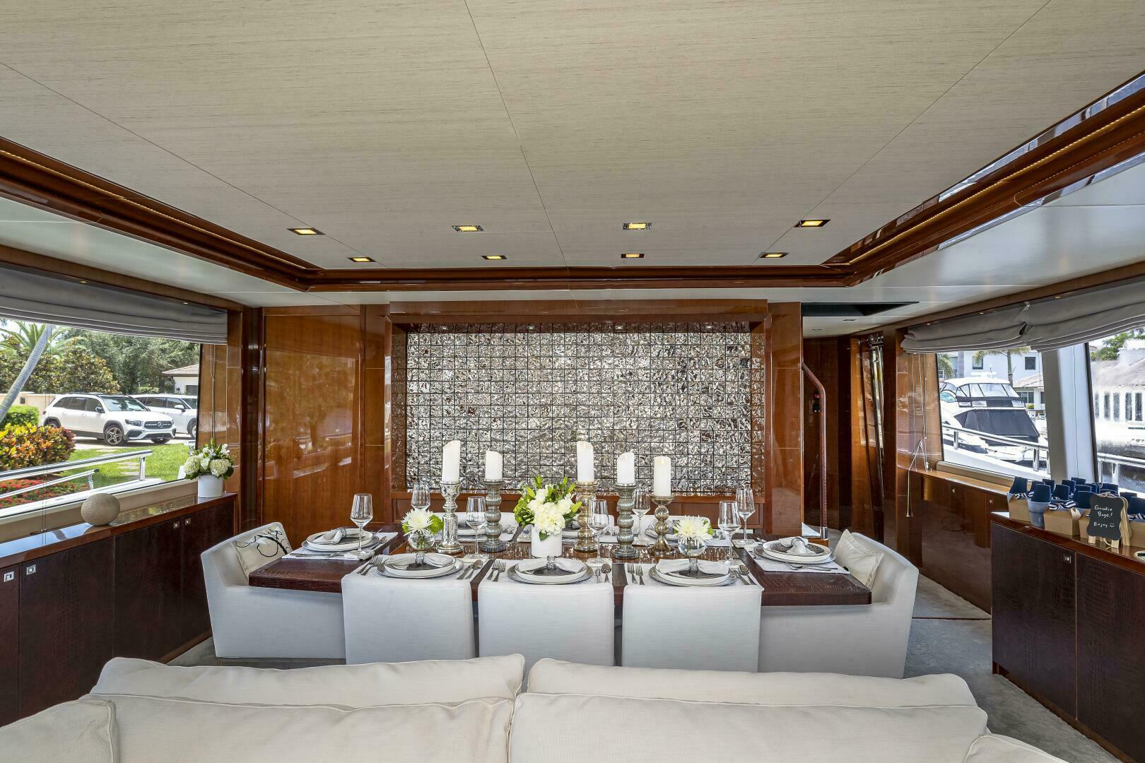 Princess-32M 2012-Beachfront II Nassau-Bahamas-2012 Princess 104  Interior dining-4133453 | Thumbnail