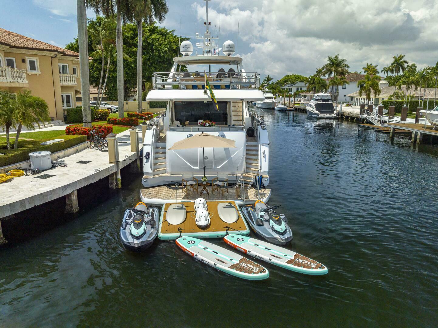 Princess-32M 2012-Beachfront II Nassau-Bahamas-2012 Princess 104  Stern-4133545 | Thumbnail
