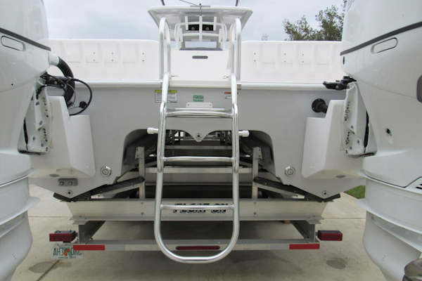 Twin Vee-340 GFX 2022 -Mims-Florida-United States-4134973