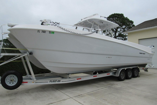 Twin Vee-340 GFX 2022 -Mims-Florida-United States-4134890