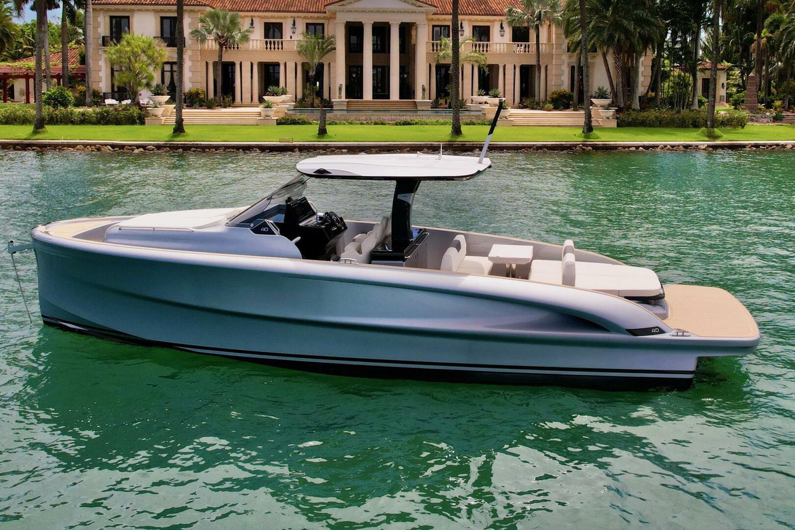 Solaris-SP40 Open 2023 -Miami-Florida-United States-4146413 | Thumbnail
