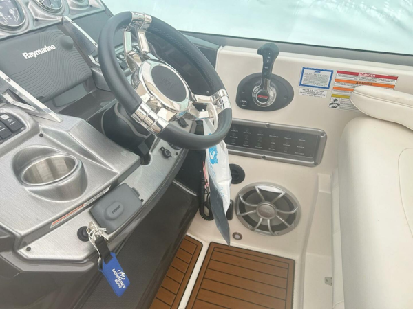 Monterey-280 Sport Yacht 2014 -Tullytown-Pennsylvania-United States-4189912