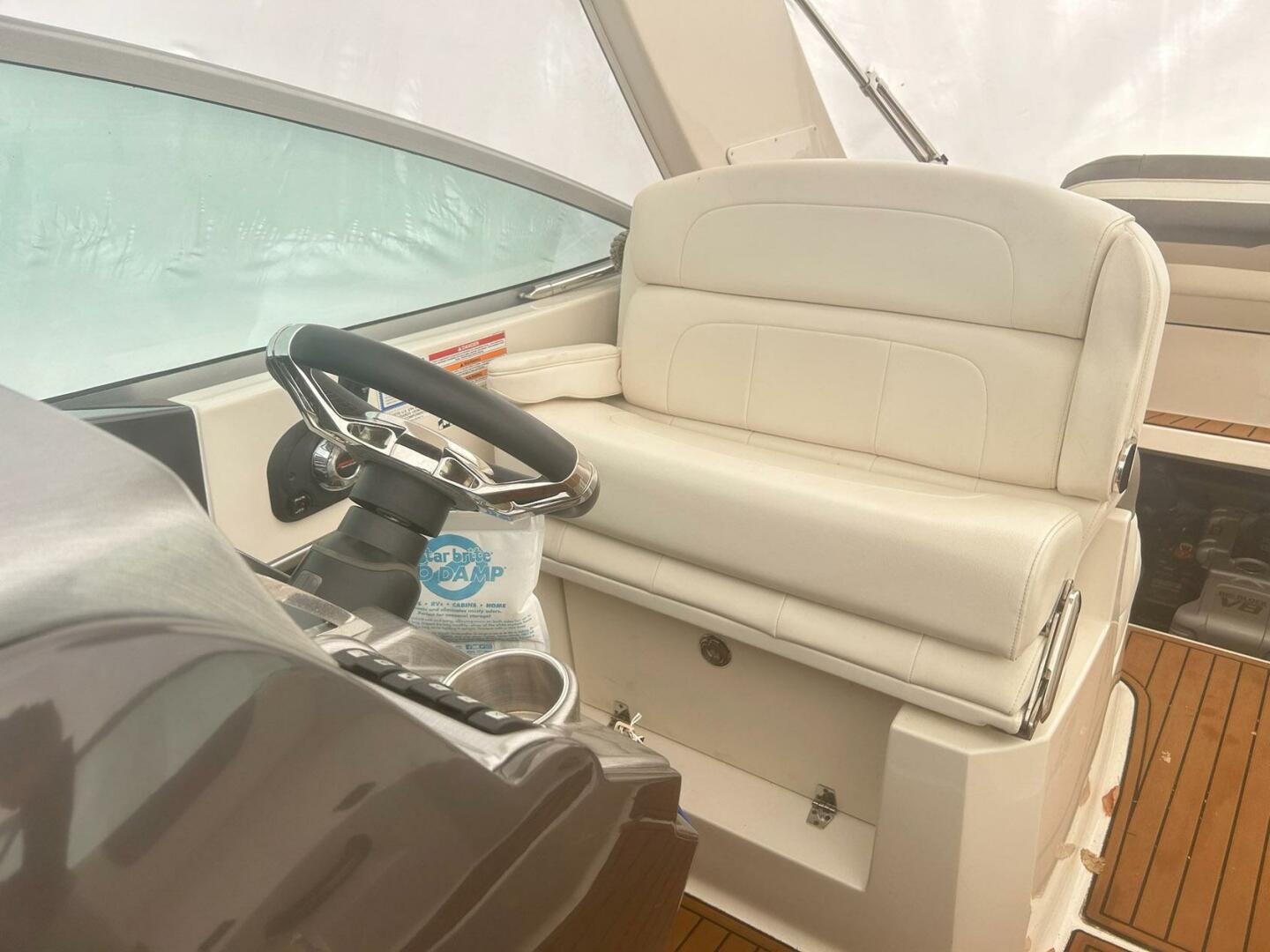 Monterey-280 Sport Yacht 2014 -Tullytown-Pennsylvania-United States-4189916 | Thumbnail