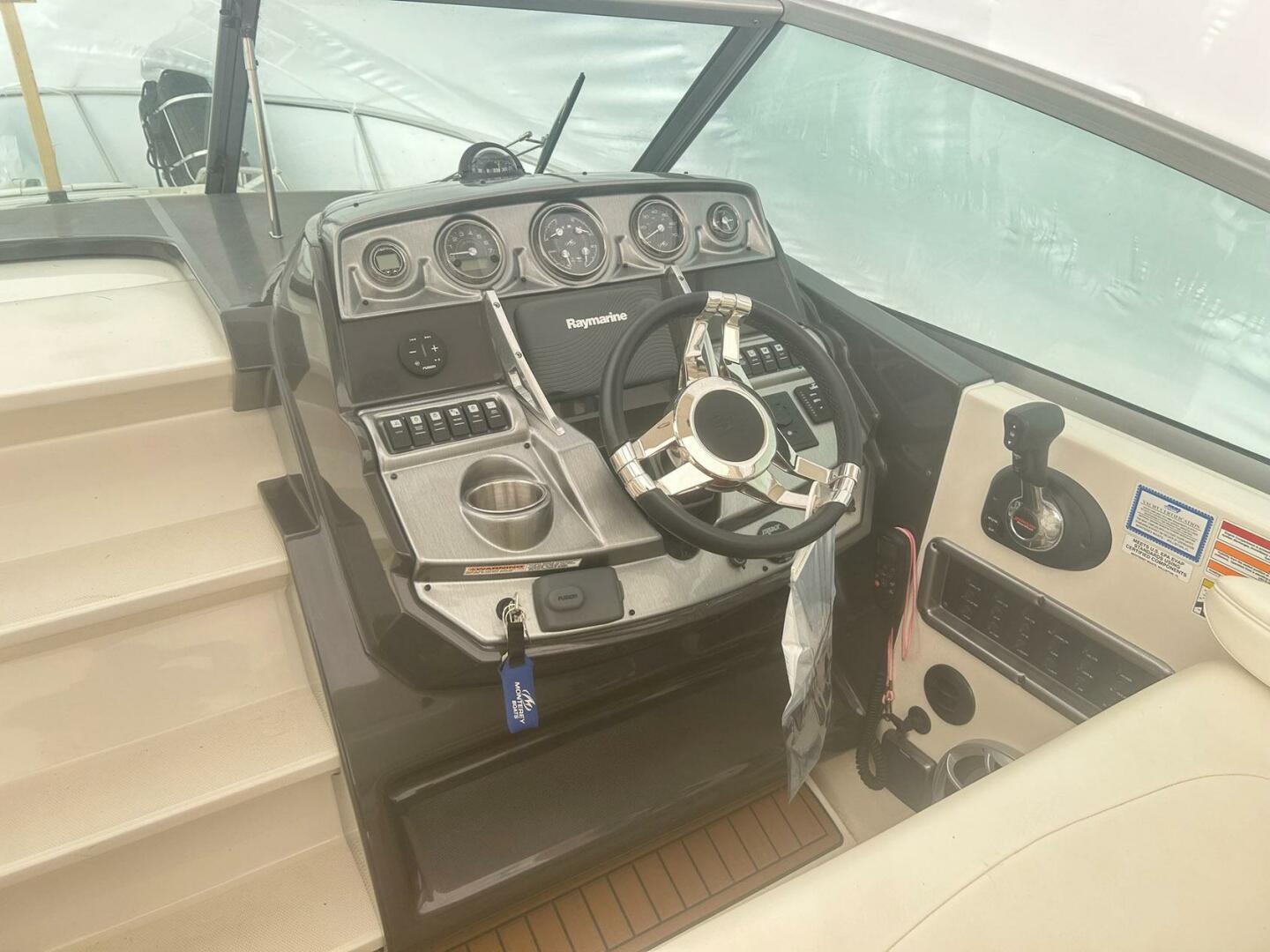 Monterey-280 Sport Yacht 2014 -Tullytown-Pennsylvania-United States-4189911 | Thumbnail