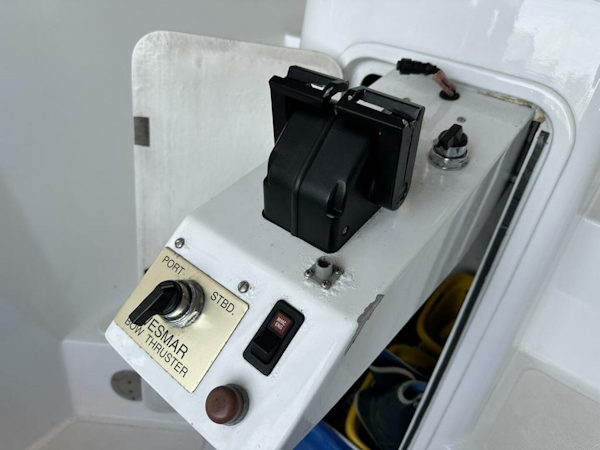 West Bay-Pilothouse 1993-Next Dance North Vancouver-British Columbia-Canada-4172474
