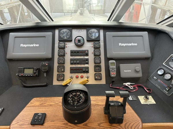 West Bay-Pilothouse 1993-Next Dance North Vancouver-British Columbia-Canada-4172515
