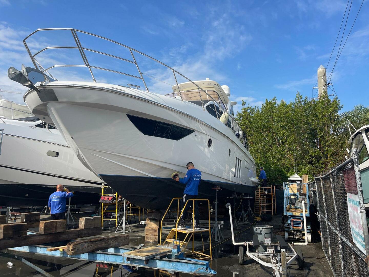 Azimut-Flybridge 2014-New Horizons Fort Lauderdale-Florida-United States-4824259 | Thumbnail