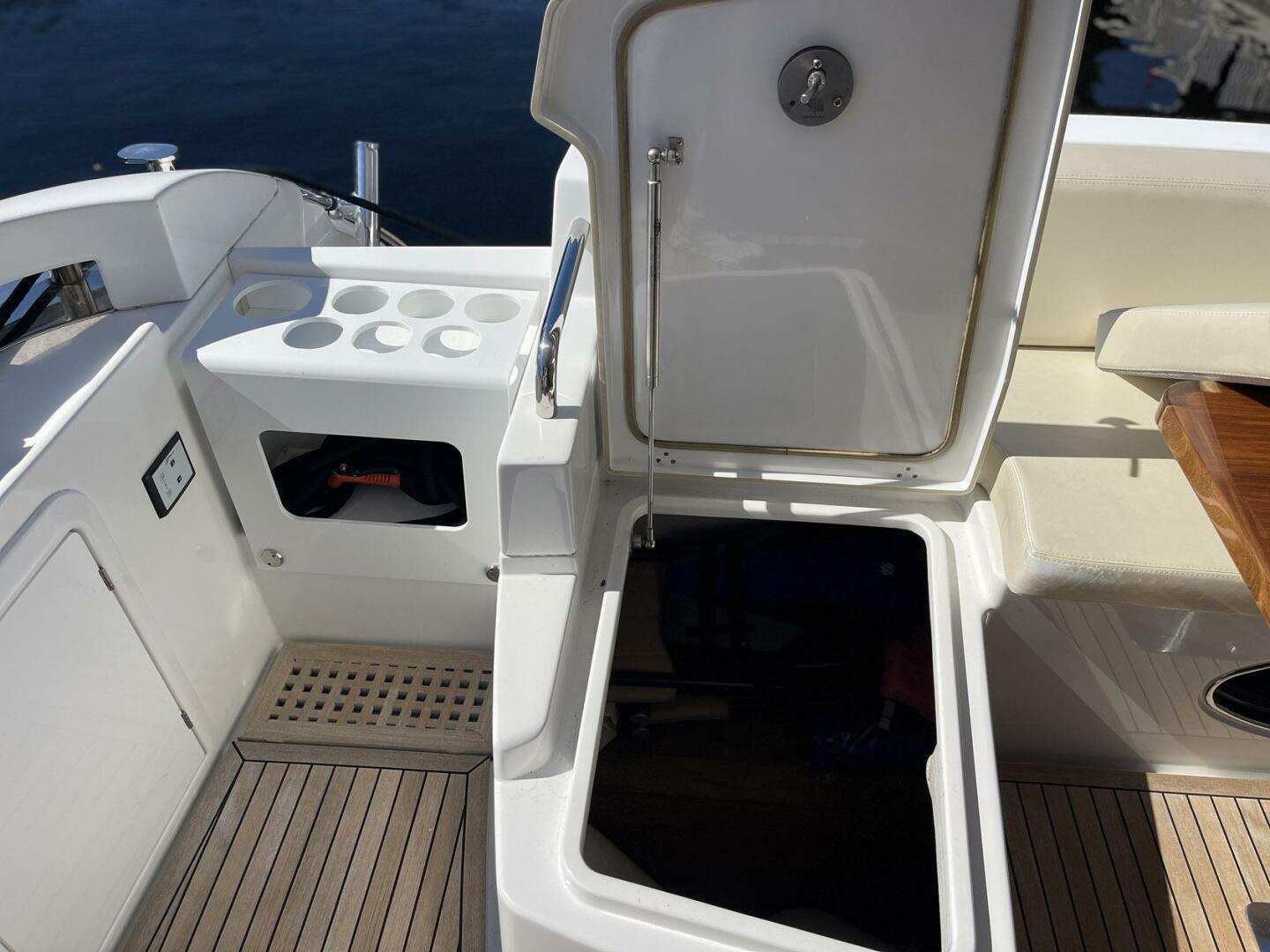 Azimut-Flybridge 2014-New Horizons Fort Lauderdale-Florida-United States-4824239 | Thumbnail