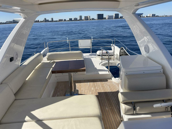 Azimut-Flybridge 2014-New Horizons Fort Lauderdale-Florida-United States-4824228