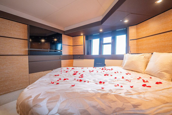 Azimut-Flybridge 2014-New Horizons Fort Lauderdale-Florida-United States-4824199