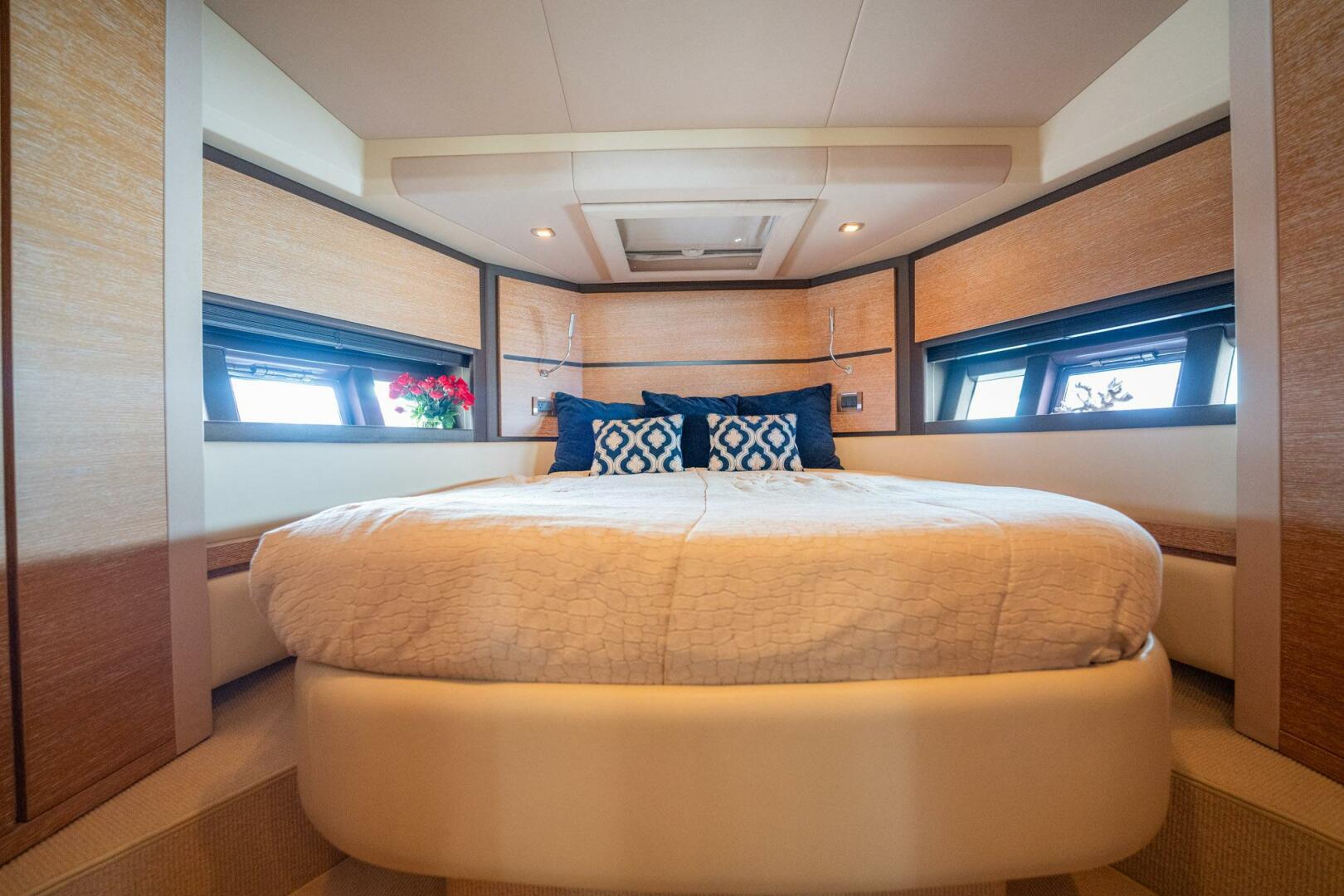 Azimut-Flybridge 2014-New Horizons Fort Lauderdale-Florida-United States-4824213 | Thumbnail