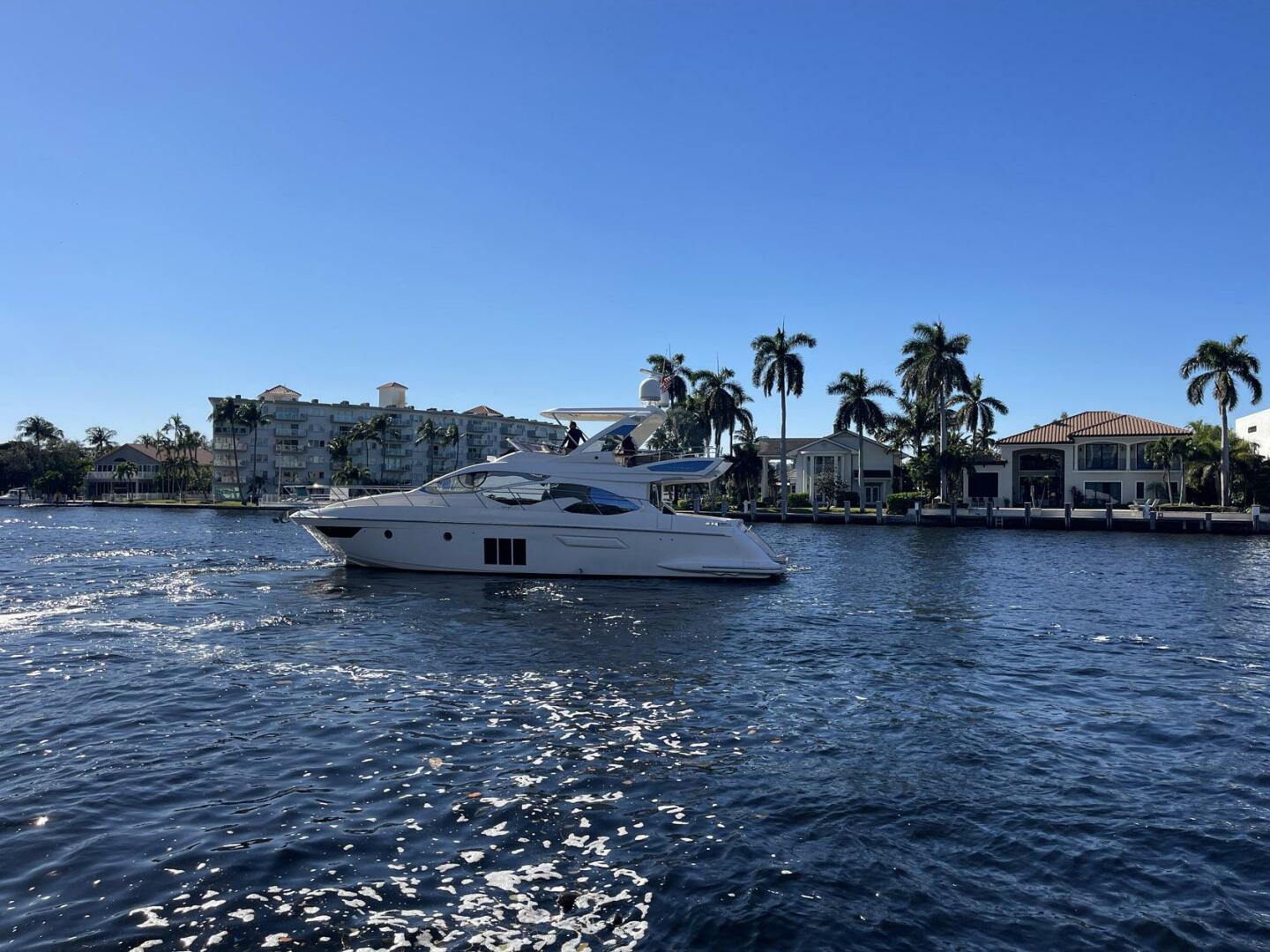 Azimut-Flybridge 2014-New Horizons Fort Lauderdale-Florida-United States-4824262 | Thumbnail