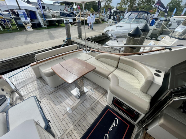 Chris-Craft-Commander 42 2017-Red Boat Detroit-Michigan-United States-4188441