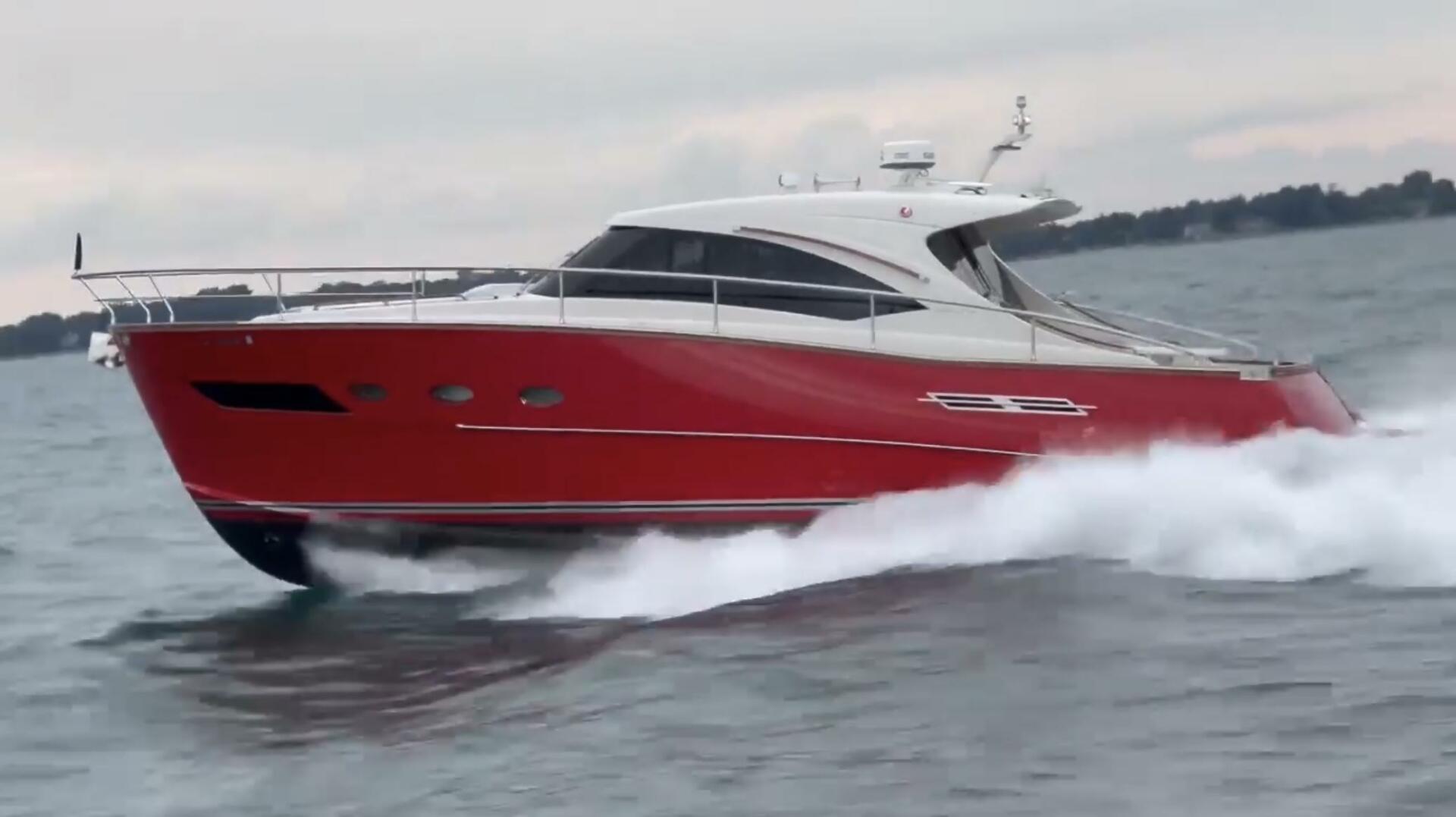 Chris-Craft-Commander 42 2017-Red Boat Detroit-Michigan-United States-4181408 | Thumbnail
