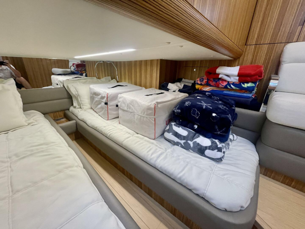 Chris-Craft-Commander 42 2017-Red Boat Detroit-Michigan-United States-4188412