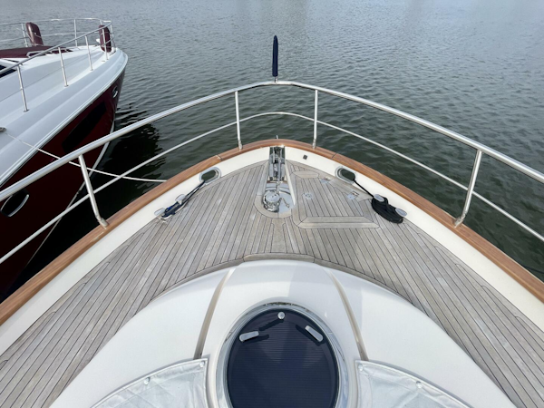 Chris-Craft-Commander 42 2017-Red Boat Detroit-Michigan-United States-4188448