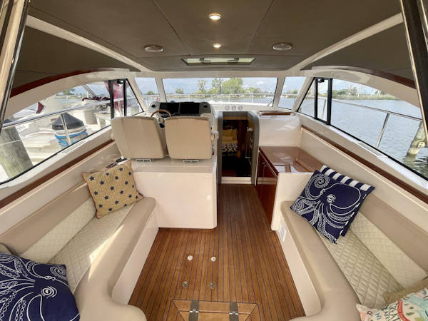 Chris-Craft-Commander 42 2017-Red Boat Detroit-Michigan-United States-4188418