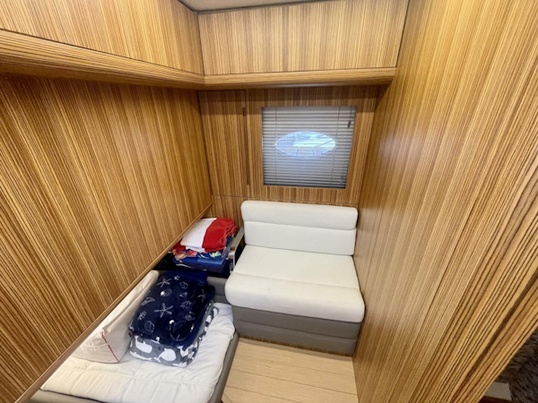 Chris-Craft-Commander 42 2017-Red Boat Detroit-Michigan-United States-4188403