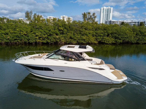 Sea Ray-Sundancer 320 2021 -Hollywood-Florida-United States-4191026