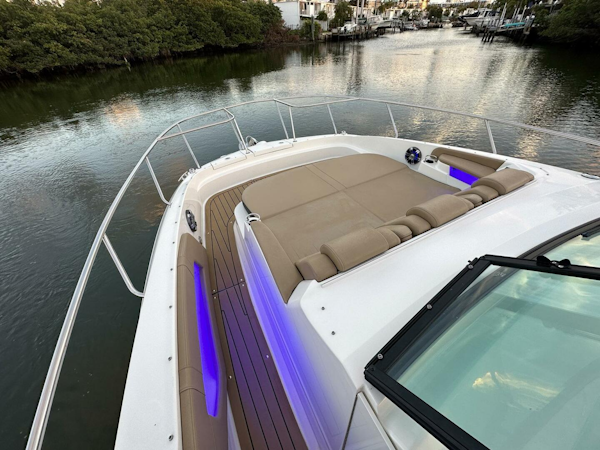 Sea Ray-Sundancer 320 2021 -Hollywood-Florida-United States-4191034