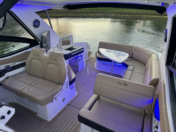 Sea Ray-Sundancer 320 2021 -Hollywood-Florida-United States-4191048