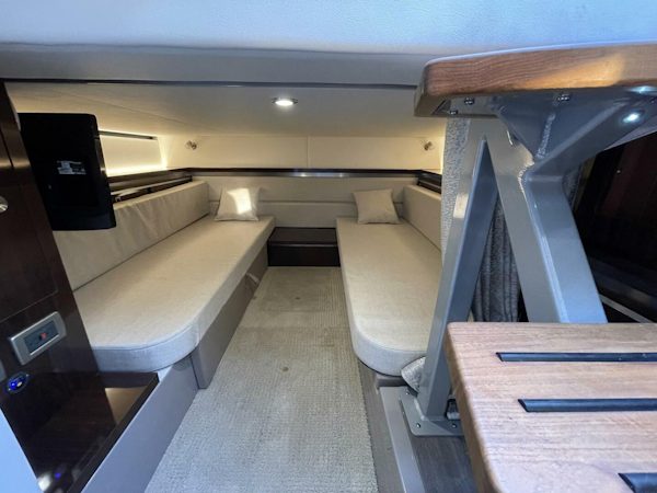 Sea Ray-Sundancer 320 2021 -Hollywood-Florida-United States-4191037