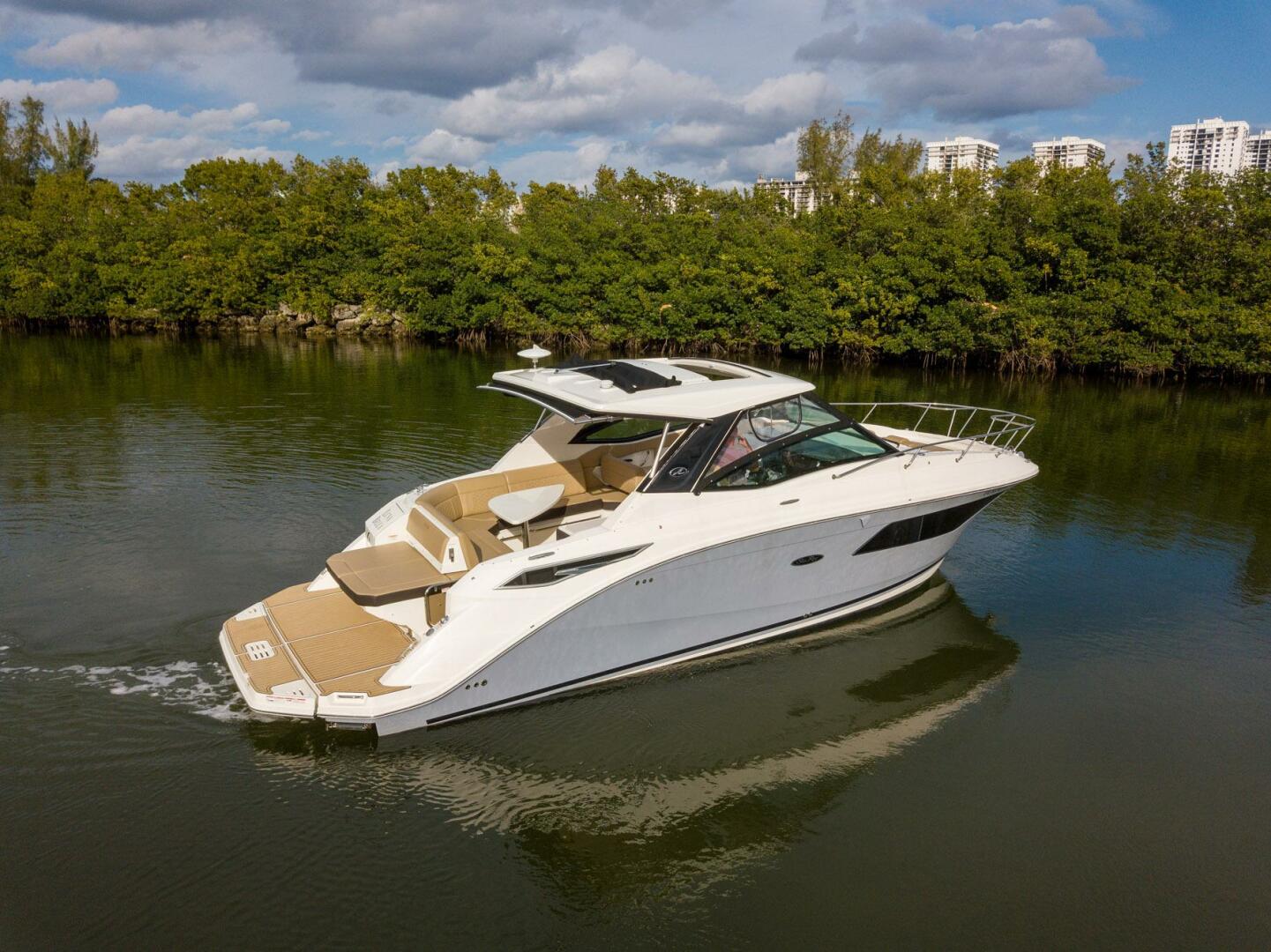 Sea Ray-Sundancer 320 2021 -Hollywood-Florida-United States-4191029 | Thumbnail