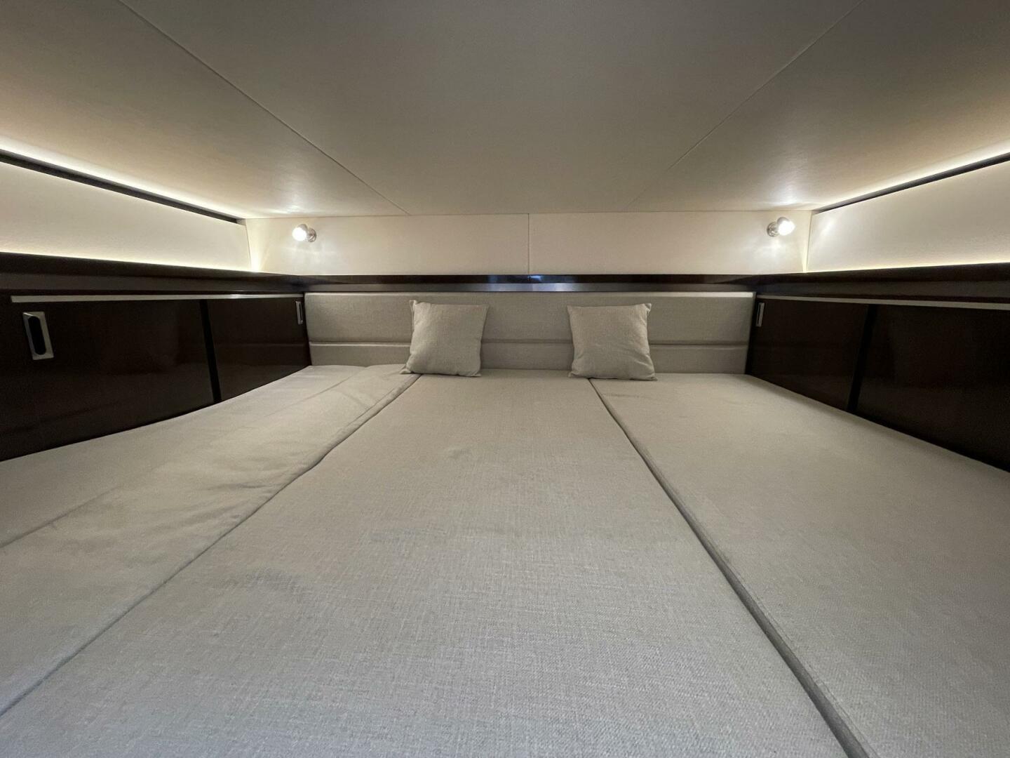 Sea Ray-Sundancer 320 2021 -Hollywood-Florida-United States-4191038 | Thumbnail