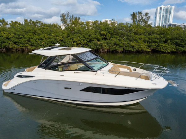 Sea Ray-Sundancer 320 2021 -Hollywood-Florida-United States-4191065