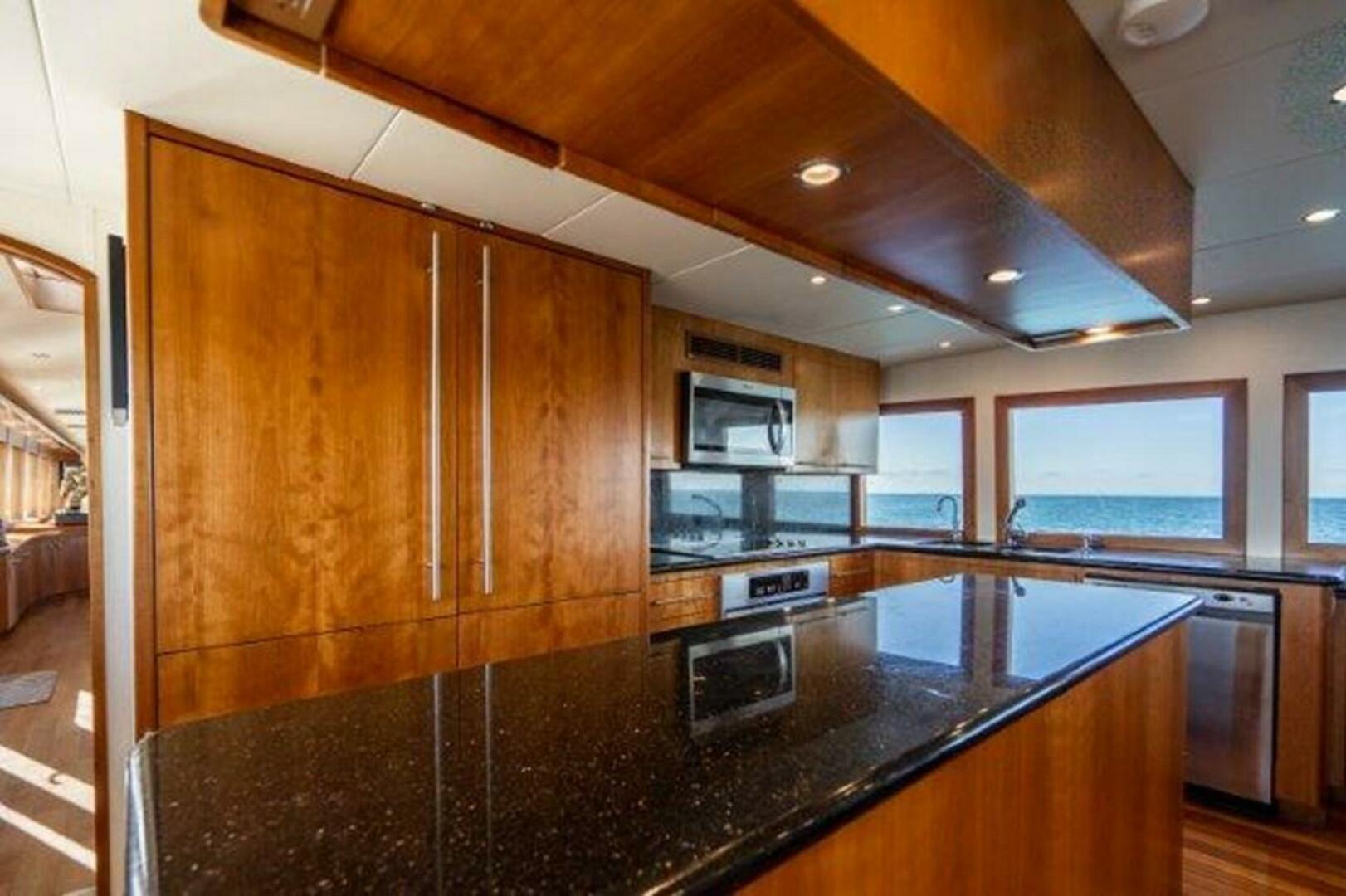 Hatteras 2003-CLAIRE Boca Raton-Florida-United States-Main Deck Galley-4193718 | Thumbnail