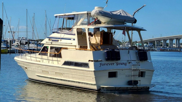 Kha Shing-56 Vista 1986-Forever Young Stuart-Florida-United States-4195304