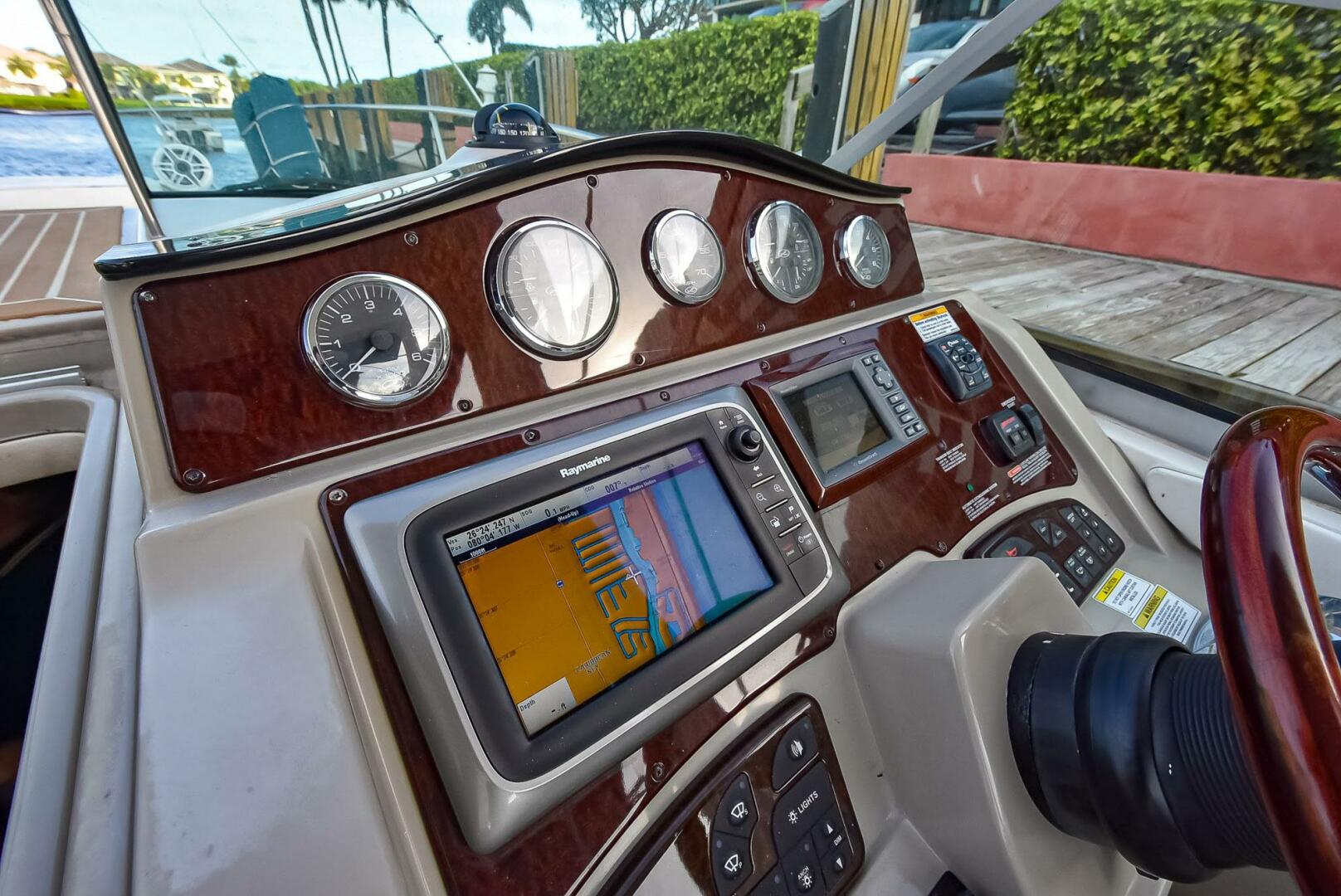 Sea Ray-330 Sundancer 2013-Limitless Pompano Beach-Florida-United States-4196288 | Thumbnail