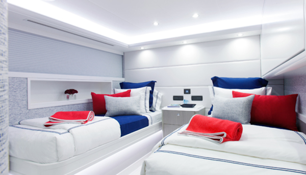 Westport-Raised Pilothouse 2003-HANNAH Aventura-Florida-United States-Guest Stateroom  Starboard-4199985