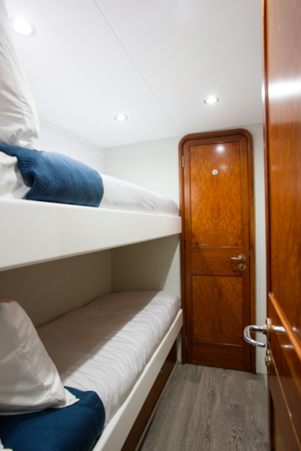 Westport-Raised Pilothouse 2003-HANNAH Aventura-Florida-United States-Crew Cabin-4200007