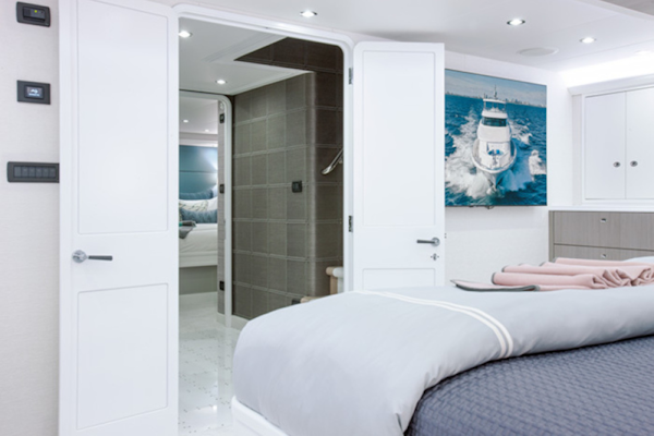 Westport-Raised Pilothouse 2003-HANNAH Aventura-Florida-United States-Master Stateroom-4199968