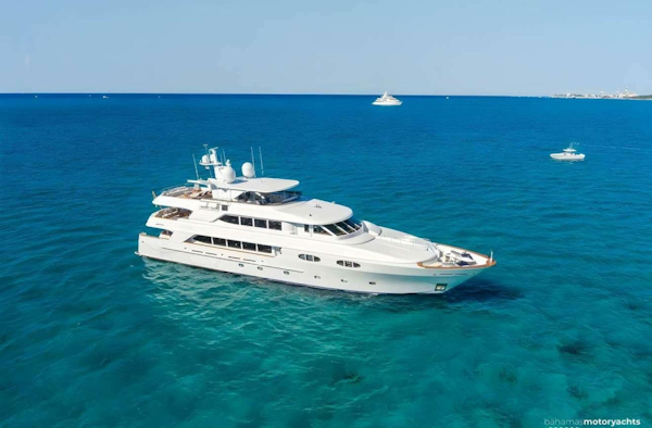 Richmond Yachts 2004-MISS STEPHANIE Norman Point-Bahamas-Starboard-4556309